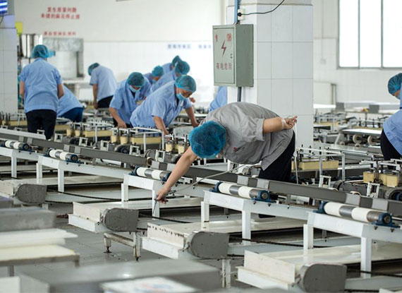 用技術(shù)贏得市場、以服務(wù)贏得客戶、用誠信贏得口碑