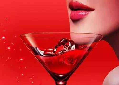 95后女孩賣蛋糕致富，躋身成功人士！