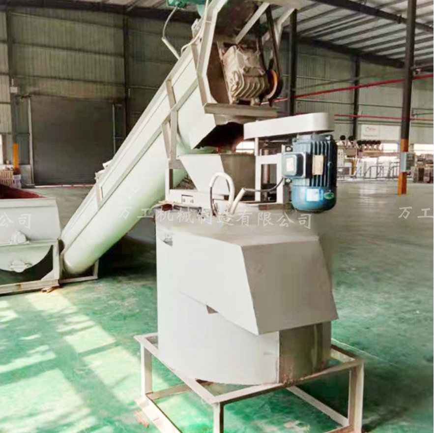 紅薯淀粉機(jī)械流水線 商用土豆清洗輸送機(jī) 薯類(lèi)清洗機(jī)